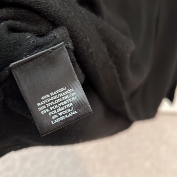 Ann Talor, XXSP, 40% Rayon Casual/Work Soft Warm Blouse. Dry Cleaned. - Picture 4 of 4